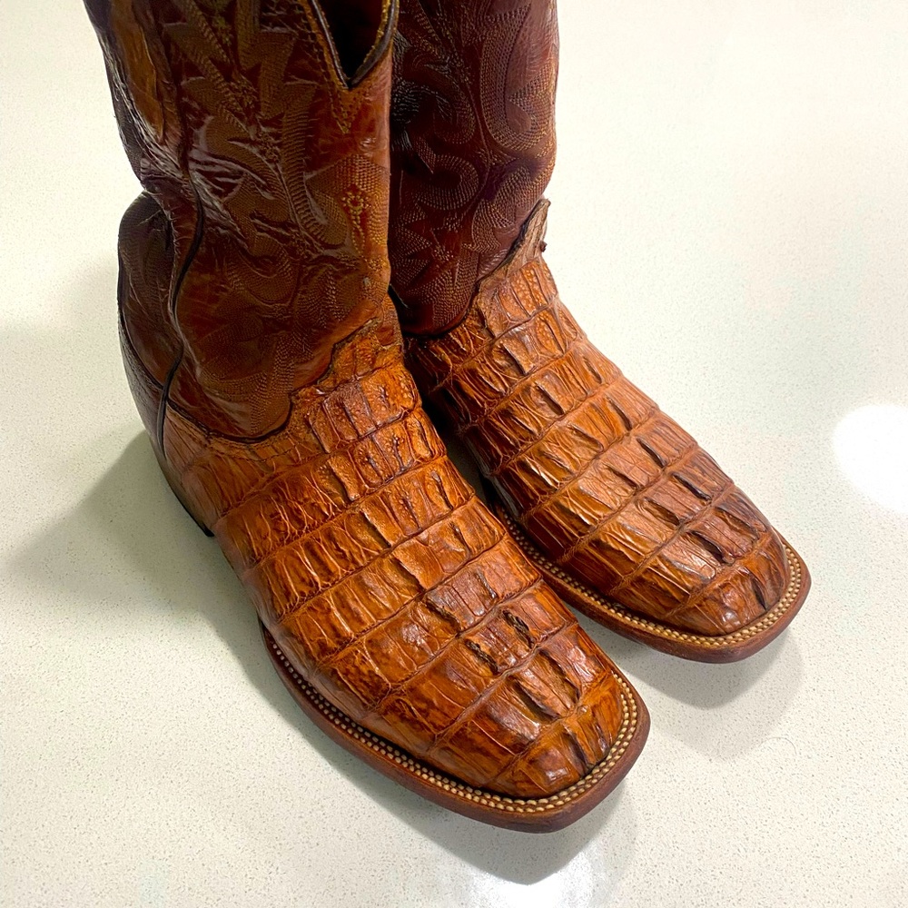 Lucchese Hornback Caiman Tail Boots